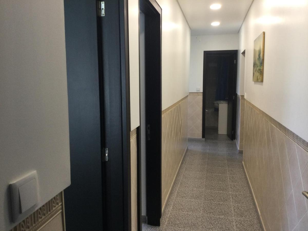 Room Villa Ribeiro Pilgrims Way To Santiago Bike A Garage For Marinhas Esposende Extérieur photo