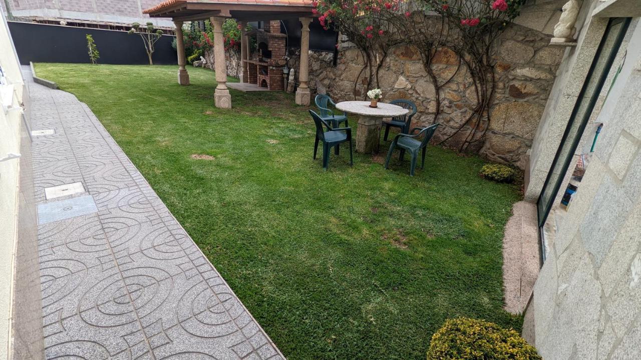Room Villa Ribeiro Pilgrims Way To Santiago Bike A Garage For Marinhas Esposende Extérieur photo
