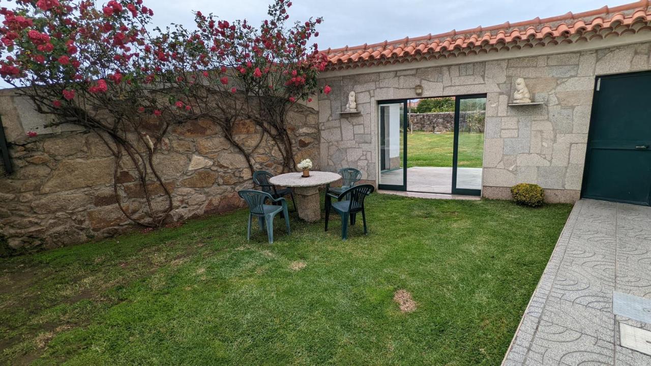 Room Villa Ribeiro Pilgrims Way To Santiago Bike A Garage For Marinhas Esposende Extérieur photo