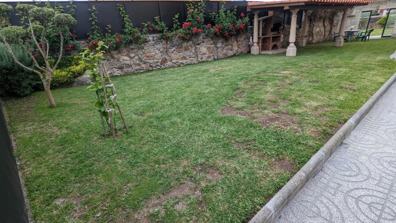 Room Villa Ribeiro Pilgrims Way To Santiago Bike A Garage For Marinhas Esposende Extérieur photo